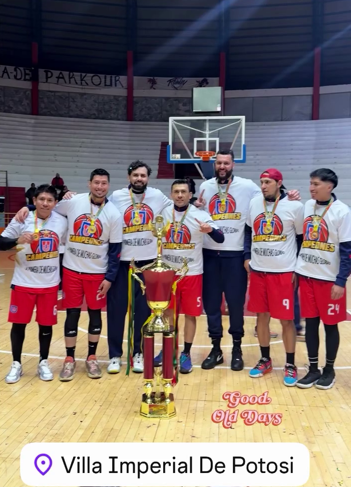 En el año del Bicentenario, los ex-Amistad llevaron el primer título a Sucre